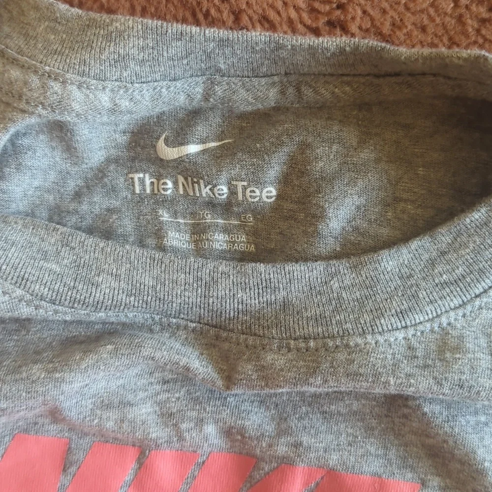 Tee - Picture 3 of 3